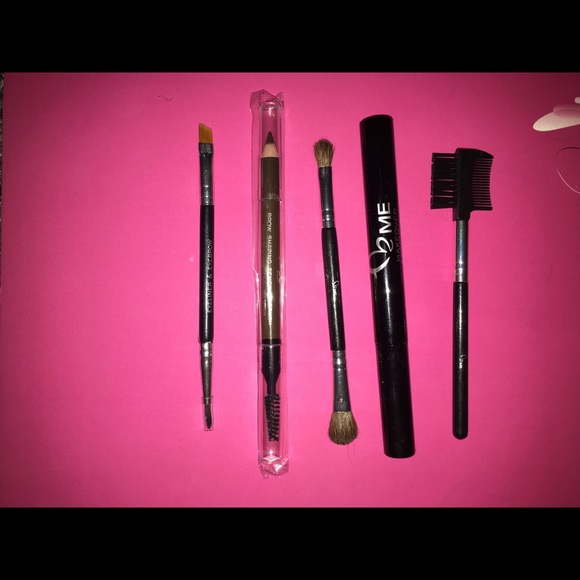 ME Makeover Essentials - Picture 2 of 4